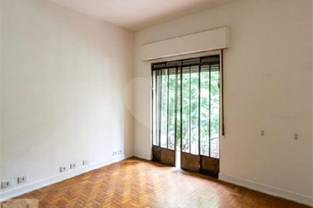 Apartamento à venda com 2 quartos em Cerqueira César, São Paulo, SP