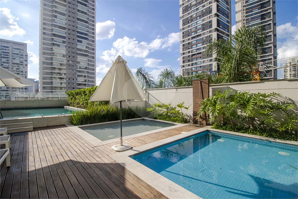 Apartamento à venda com 3 suítes em Brooklin, São Paulo, SP