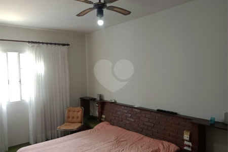 Casa à venda com 4 quartos, sendo 1 suíte, em Vila Rosa, Itapetininga, SP