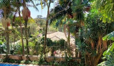 Casa à venda com 3 suítes em Jardim Leonor, São Paulo, SP