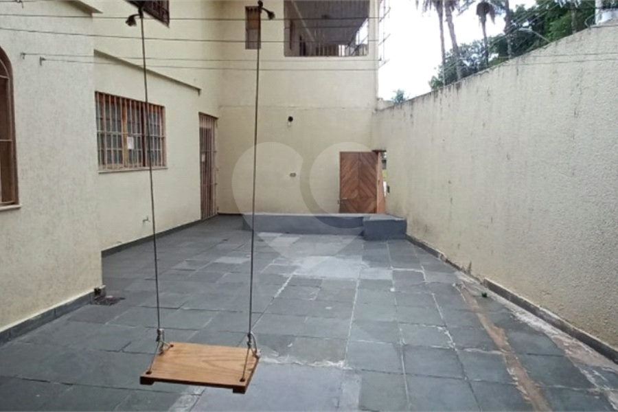 Sobrado para alugar com 3 quartos, sendo 1 suíte, em Parque Maria Domitila, São Paulo, SP