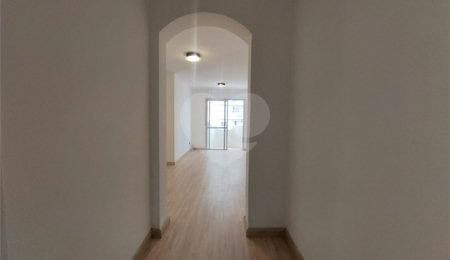 Apartamento à venda com 3 quartos em Vila Ipojuca, São Paulo, SP