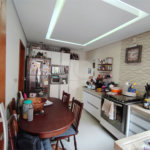 Casa à venda com 2 quartos, sendo 1 suíte, em Vila Vianelo, Jundiaí, SP