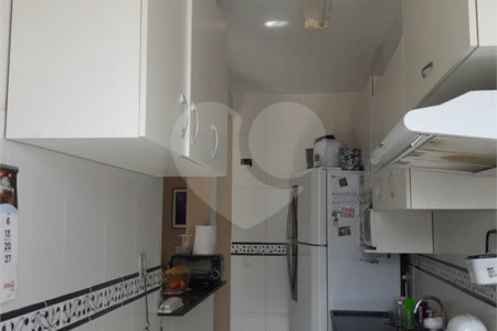 Apartamento à venda com 3 quartos, sendo 1 suíte,  em Vila Mogilar, Mogi das Cruzes, SP