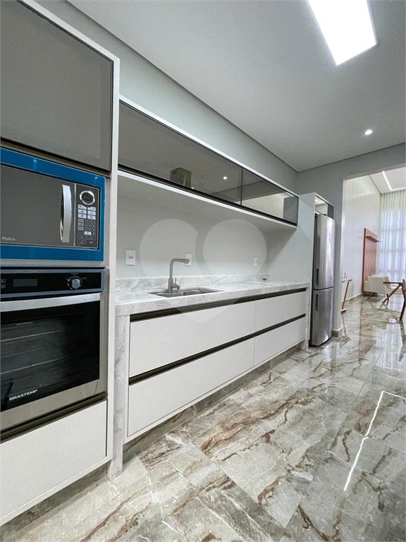 Casa à venda com 3 suítes no condomínio Villa dos Inglezes, Sorocaba - SP