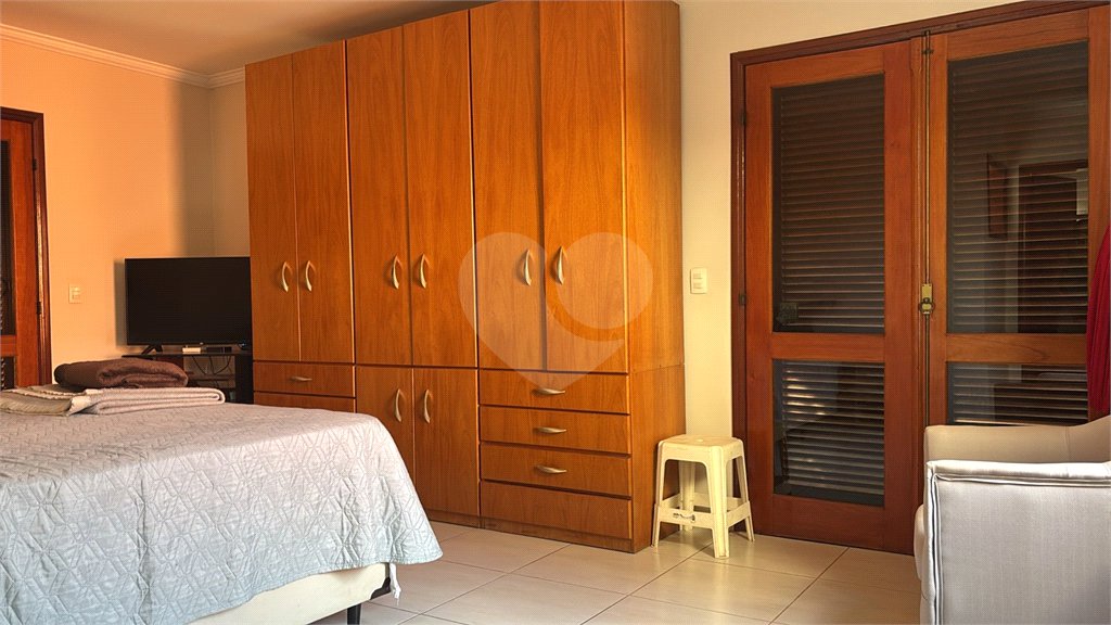 Sobrado à venda com 5 quartos, sendo 3 suítes,  em Jardim Recanto do Valle, Indaiatuba, SP