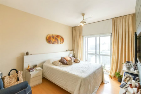 Apartamento à venda com 4 quartos, sendo 3 suítes, em Vila Andrade, São Paulo, SP