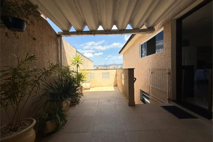 Casa Térrea à venda com 3 quartos, sendo 1 suíte,  em Tremembé, São Paulo, SP