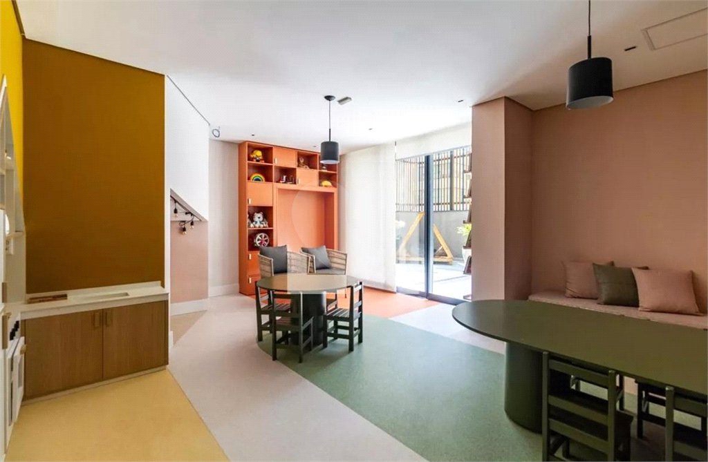 Apartamento à venda com 3 quartos, sendo 1 suíte, em Jardim Paulista, São Paulo, SP