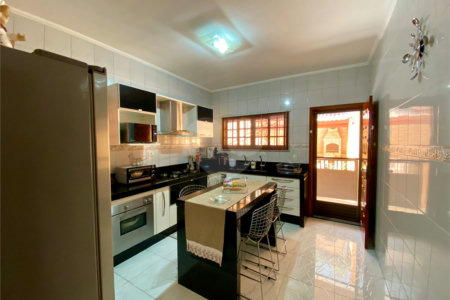 Casa à venda com 3 quartos, sendo 1 suíte, em Chácara do Vovô, Guarulhos, SP