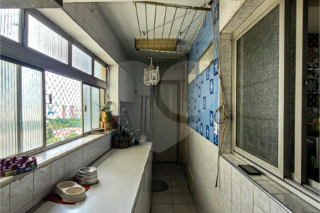 Apartamento à venda com 3 quartos, sendo 1 suíte,  em Vila Clementino, São Paulo, SP
