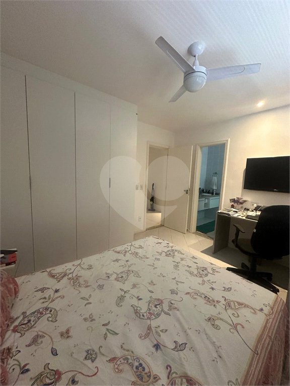 Casa à venda com 4 quartos, sendo 3 suítes, no condomínio Jardins de Florença, Rio de Janeiro - RJ