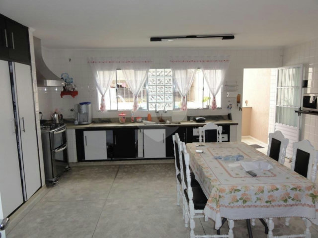 Sobrado à venda com 3 quartos, sendo 1 suíte,  em Água Fria, São Paulo, SP