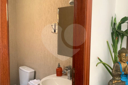 Casa à venda com 4 quartos, sendo 1 suíte,  em Jardim Esplanada, Indaiatuba, SP