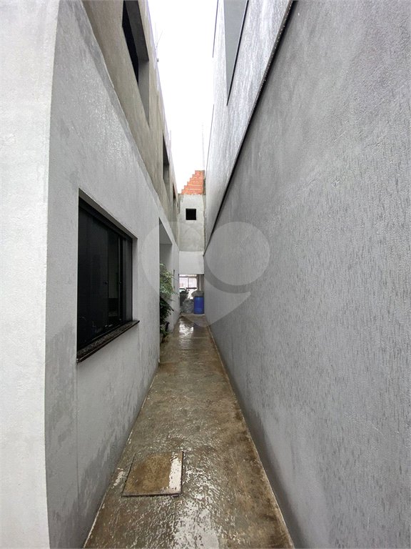 Sobrado à venda com 3 quartos, sendo 1 suíte, em Jardim Quaresmeira II, Suzano, SP