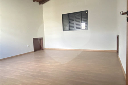 Sobrado à venda com 4 quartos, sendo 1 suíte, em Vila Alpes Suíços, Indaiatuba, SP