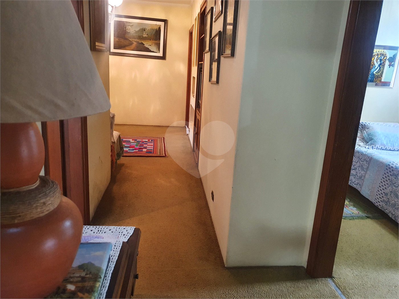 Casa à venda com 4 quartos, sendo 1 suíte, em Interlagos, São Paulo, SP