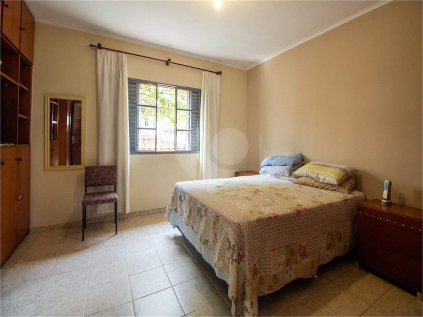 Casa à venda com 3 quartos, sendo 1 suíte, em Chácara Inglesa, São Paulo, SP