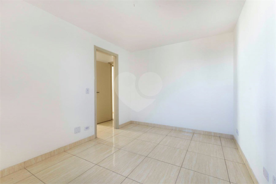 Cobertura à venda com 3 quartos, sendo 1 suíte,  em Saúde, São Paulo, SP