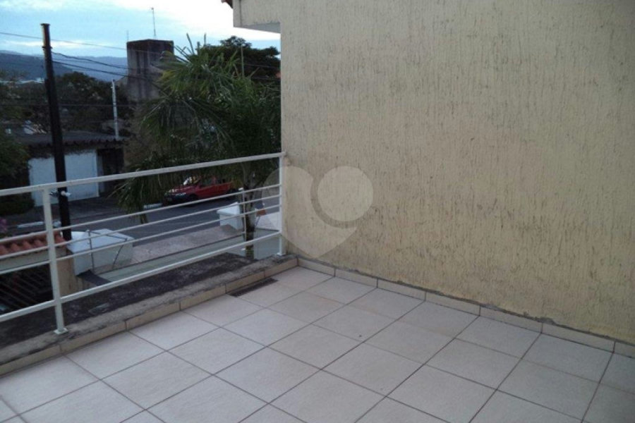 Sobrado para alugar com 4 quartos, sendo 3 suítes,  em Tremembé, São Paulo, SP