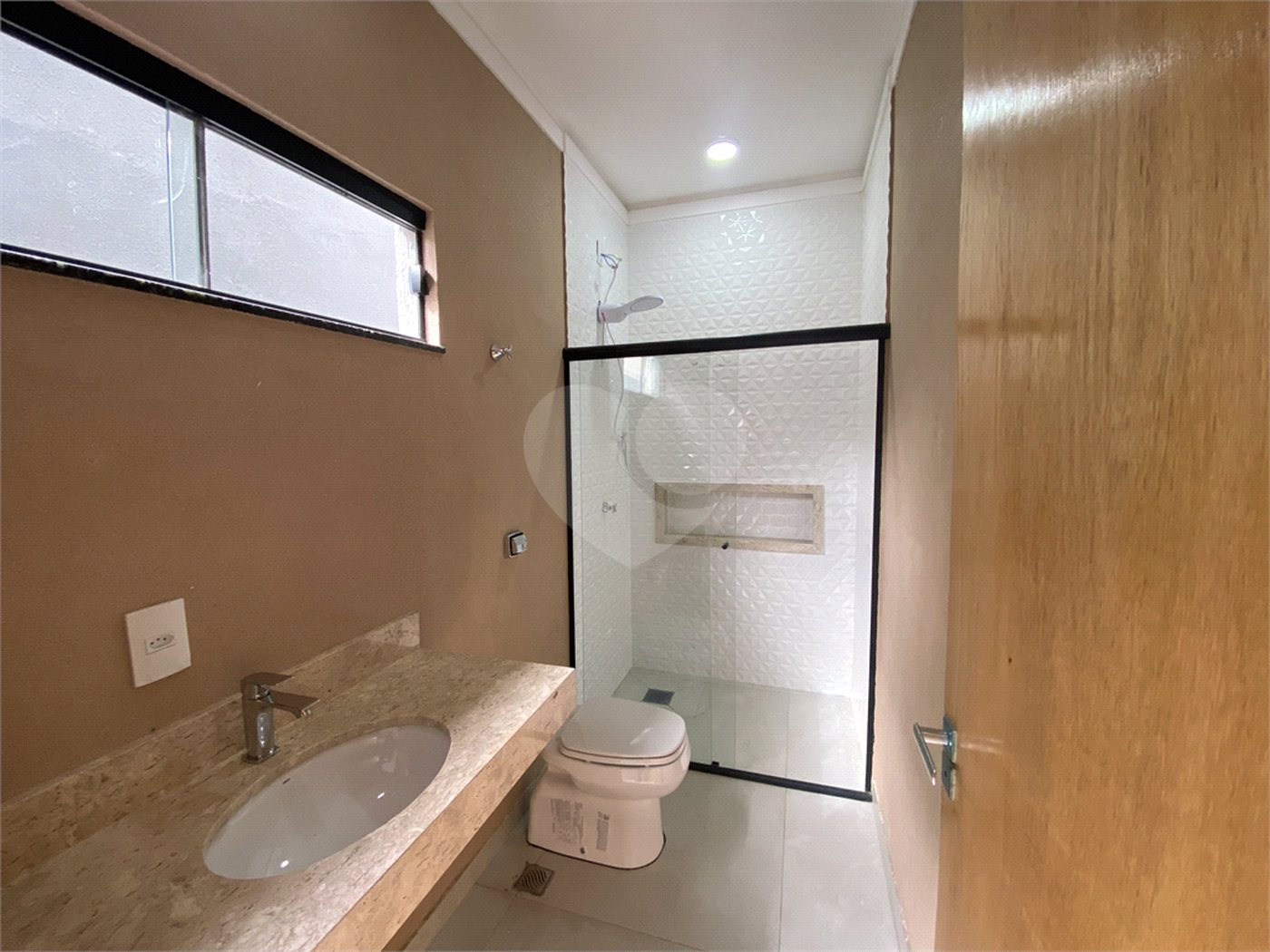 Casa à venda com 3 suítes em Jardim Estoril, Ponta Porã, MS