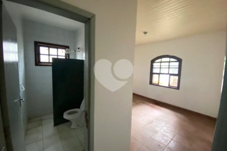 Casa à venda com 6 quartos, sendo 5 suítes,  em Santa Claudina, Vinhedo, SP