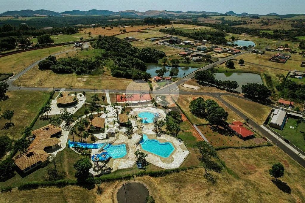 Terreno à venda em Residencial Mirante das Águas, Cajuru, SP