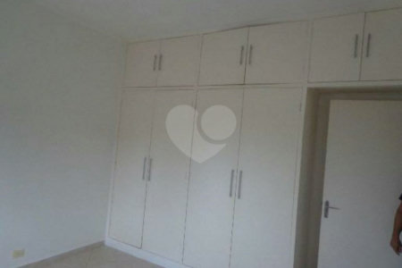Casa à venda com 3 quartos, sendo 1 suíte,  em Jardim Bonfiglioli, São Paulo, SP