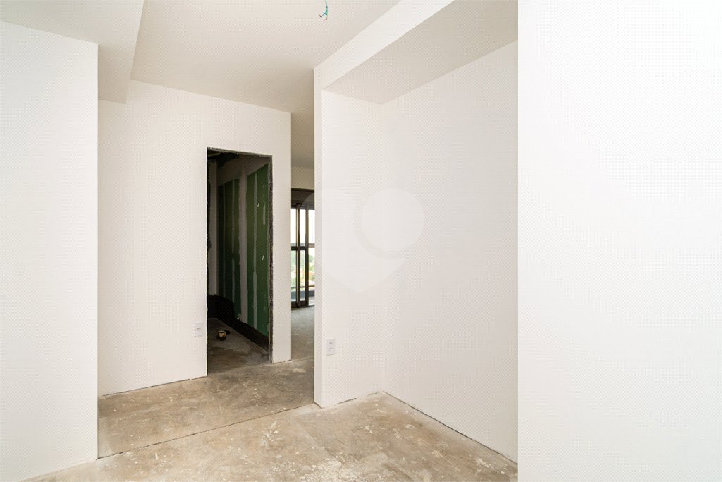 Apartamento à venda com 3 suítes em Brooklin, São Paulo, SP