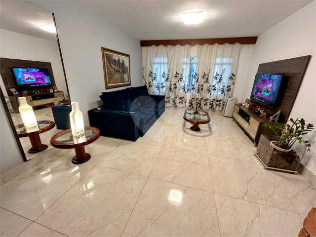 Casa à venda com 3 quartos, sendo 1 suíte,  em Tucuruvi, São Paulo, SP