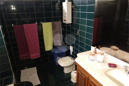 Casa à venda com 3 quartos, sendo 1 suíte,  em Jardim Brasil (zona Sul), São Paulo, SP