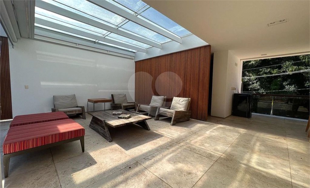 Casa à venda com 5 suítes no condomínio Millenium Campolim, Sorocaba - SP