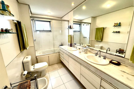 Apartamento à venda com 2 suítes em Parque do Morumbi, São Paulo, SP