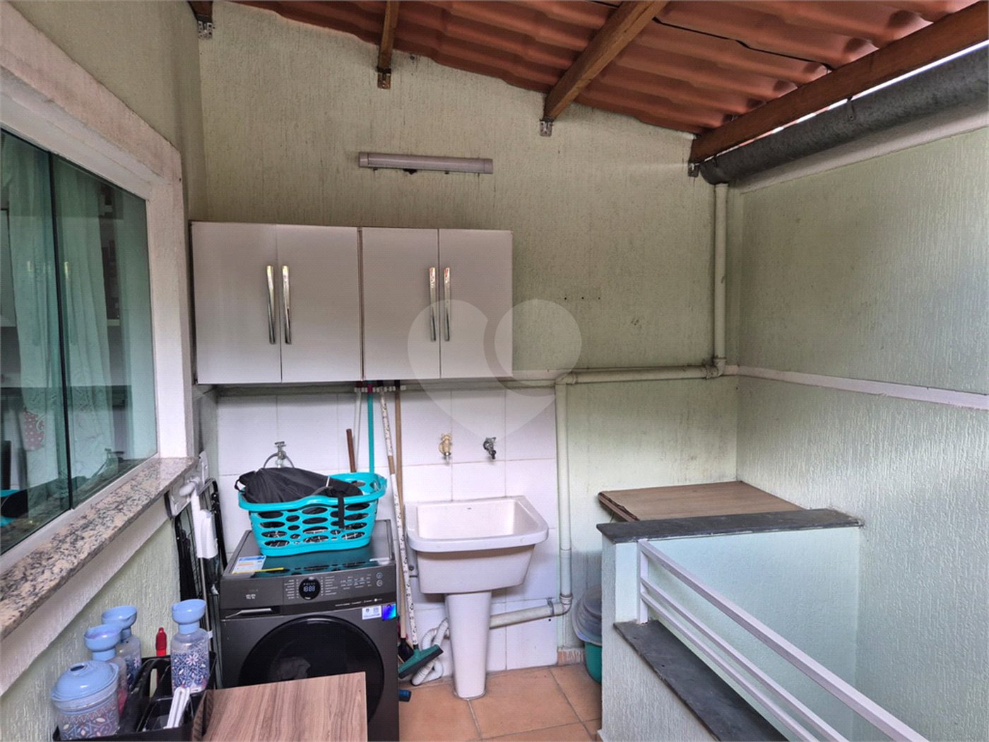 Sobrado à venda com 2 quartos, sendo 1 suíte, em Vila Nivi, São Paulo, SP