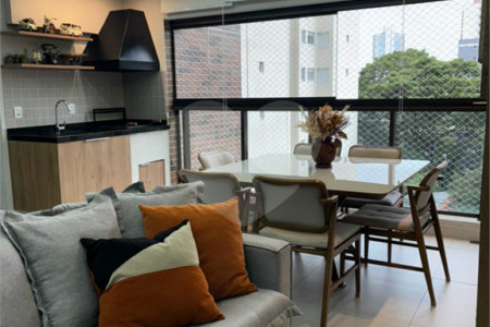 Apartamento à venda com 3 suítes em Vila Assunção, Santo André, SP