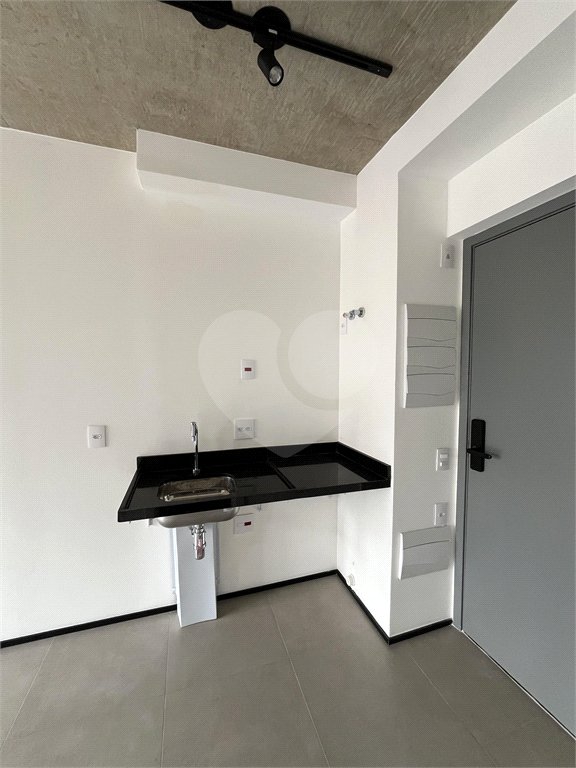 Apartamento à venda com 1 quarto em Cerqueira Cesar, São Paulo, SP