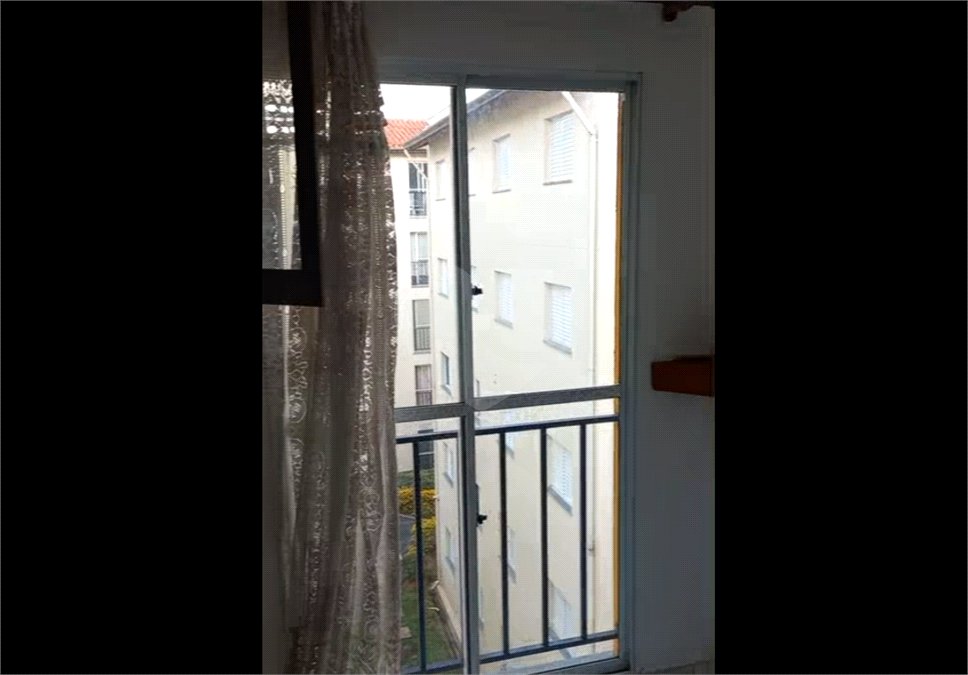 Apartamento para alugar com 2 quartos em Jardim da Glória, Cotia, SP