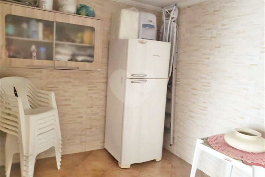 Sobrado à venda com 3 quartos, sendo 1 suíte,  em Parque Edu Chaves, São Paulo, SP