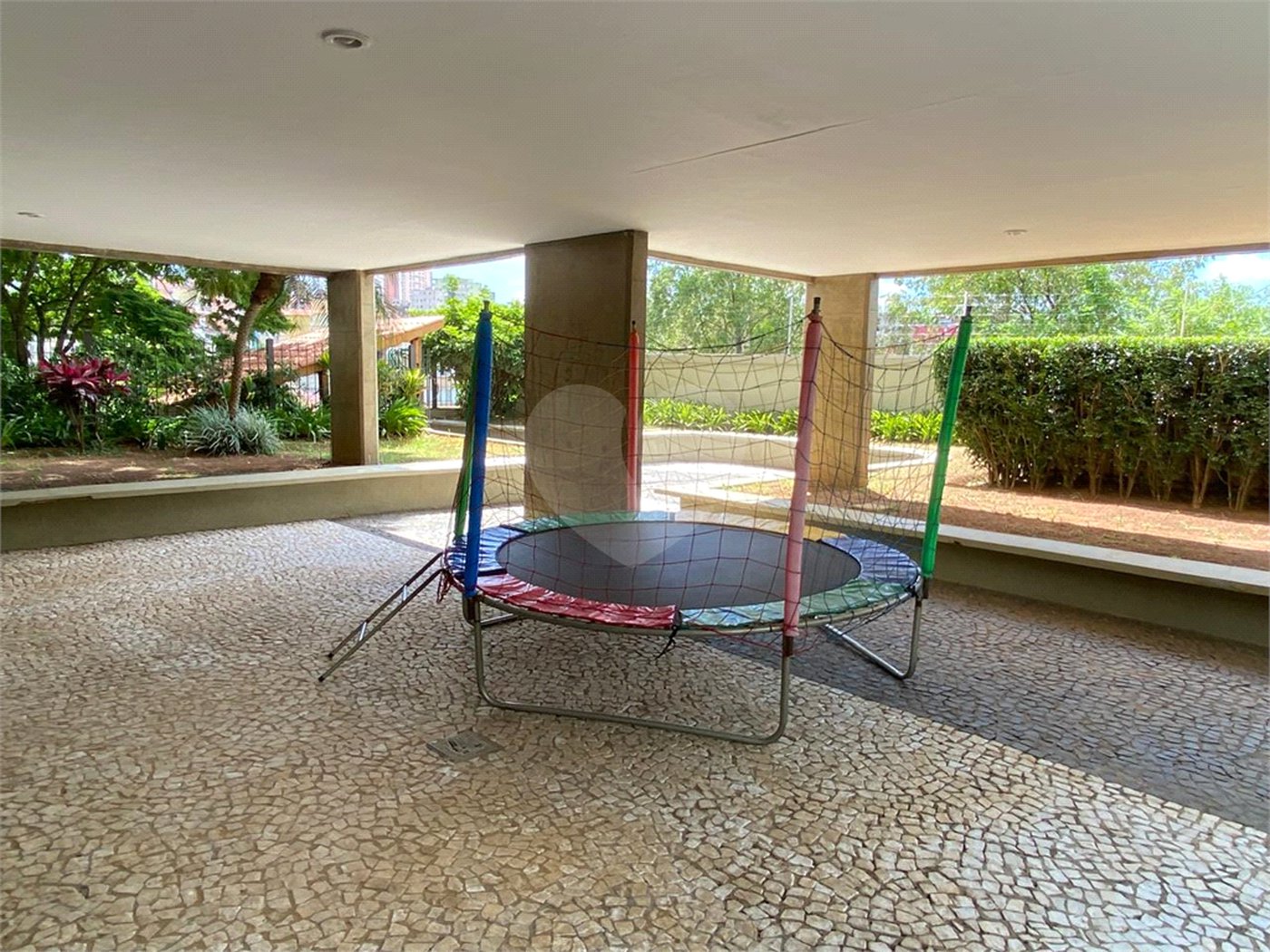 Apartamento à venda com 3 quartos, sendo 1 suíte, em Morumbi, São Paulo, SP