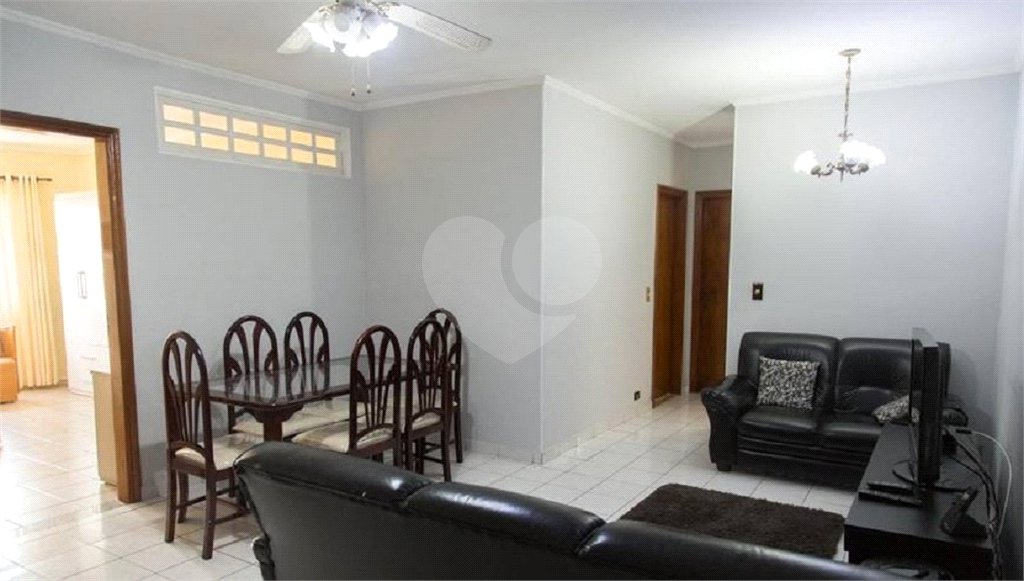 Apartamento à venda com 3 quartos, sendo 1 suíte, em Jardim Guimarães, Guarulhos, SP