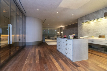 Apartamento à venda com 4 suítes em Jardim Guedala, São Paulo, SP