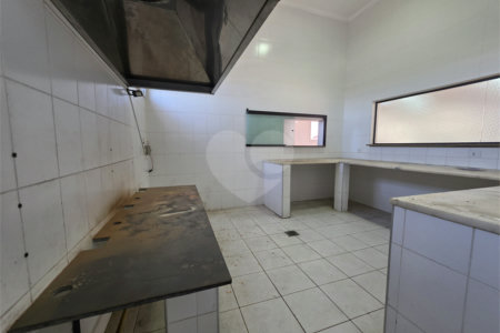 Prédio para alugar no Centro, Vinhedo, SP