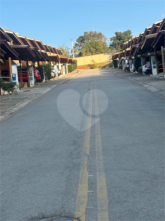Casa à venda com 2 quartos no condomínio Altos do Boa Vista, São Roque - SP