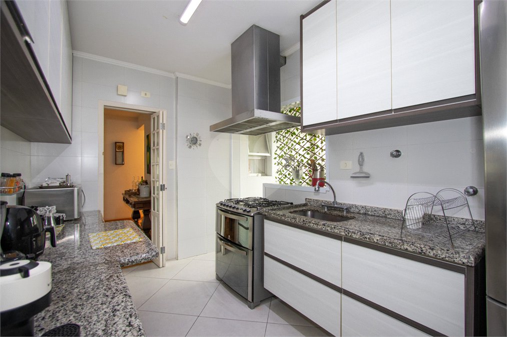 Apartamento à venda com 2 quartos, sendo 1 suíte,  em Indianópolis, São Paulo, SP