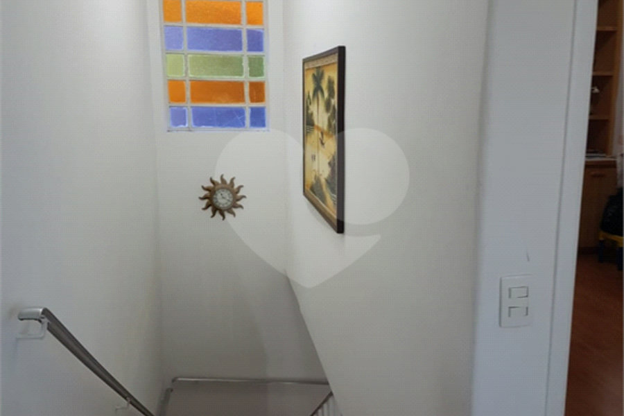 Casa à venda com 4 quartos, sendo 2 suítes, no condomínio Ibiratiba, São Paulo - SP