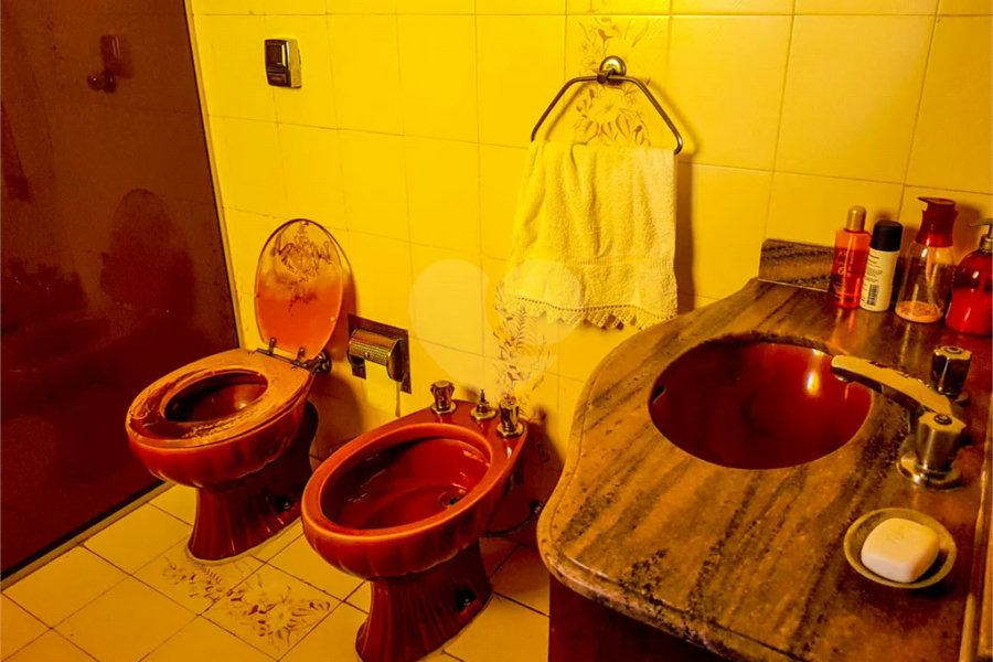 Sobrado à venda com 4 quartos, sendo 2 suítes, em Santana, São Paulo, SP