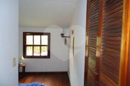 Sobrado à venda ou para alugar com 2 suítes em Paraisópolis, São Paulo, SP