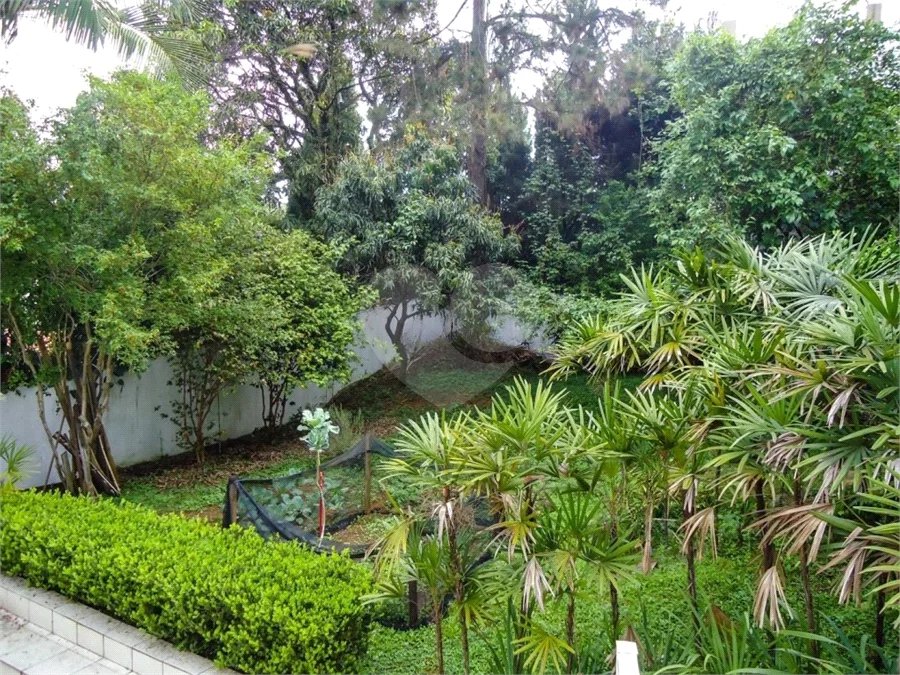 Casa à venda com 4 suítes em Vila Tramontano, São Paulo, SP