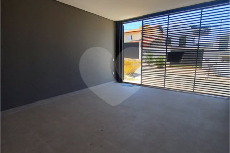 Casa Térrea à venda com 3 quartos, sendo 1 suíte,  em Jardim Regente, Indaiatuba, SP