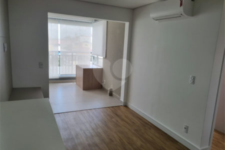 Apartamento à venda com 2 quartos, sendo 1 suíte, em Santo Amaro, São Paulo, SP